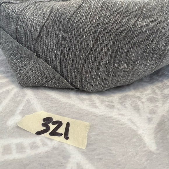 GRAY GREY INFINITY SCARF FREE WITH FULL PRICE BUNDLE $50 PURCHASE SHEER CUTE 321 - Picture 9 of 9